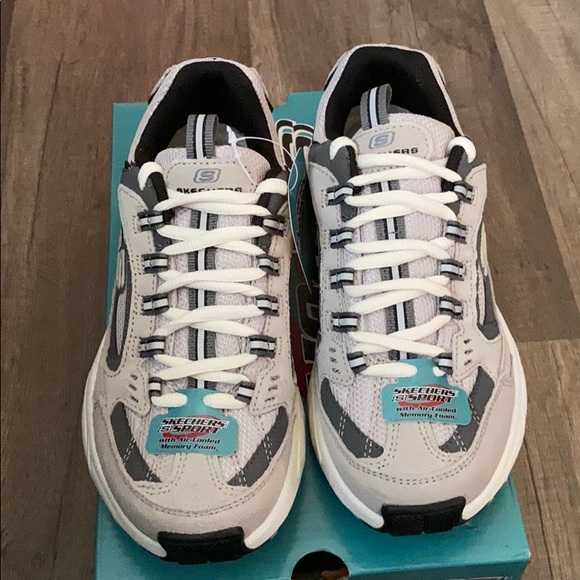 skechers stamina cross road